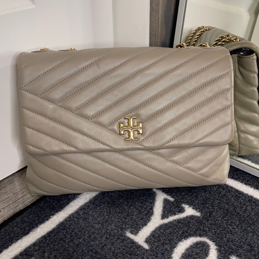 Tory Burch Kira quilted chevron AUTHENTIC
